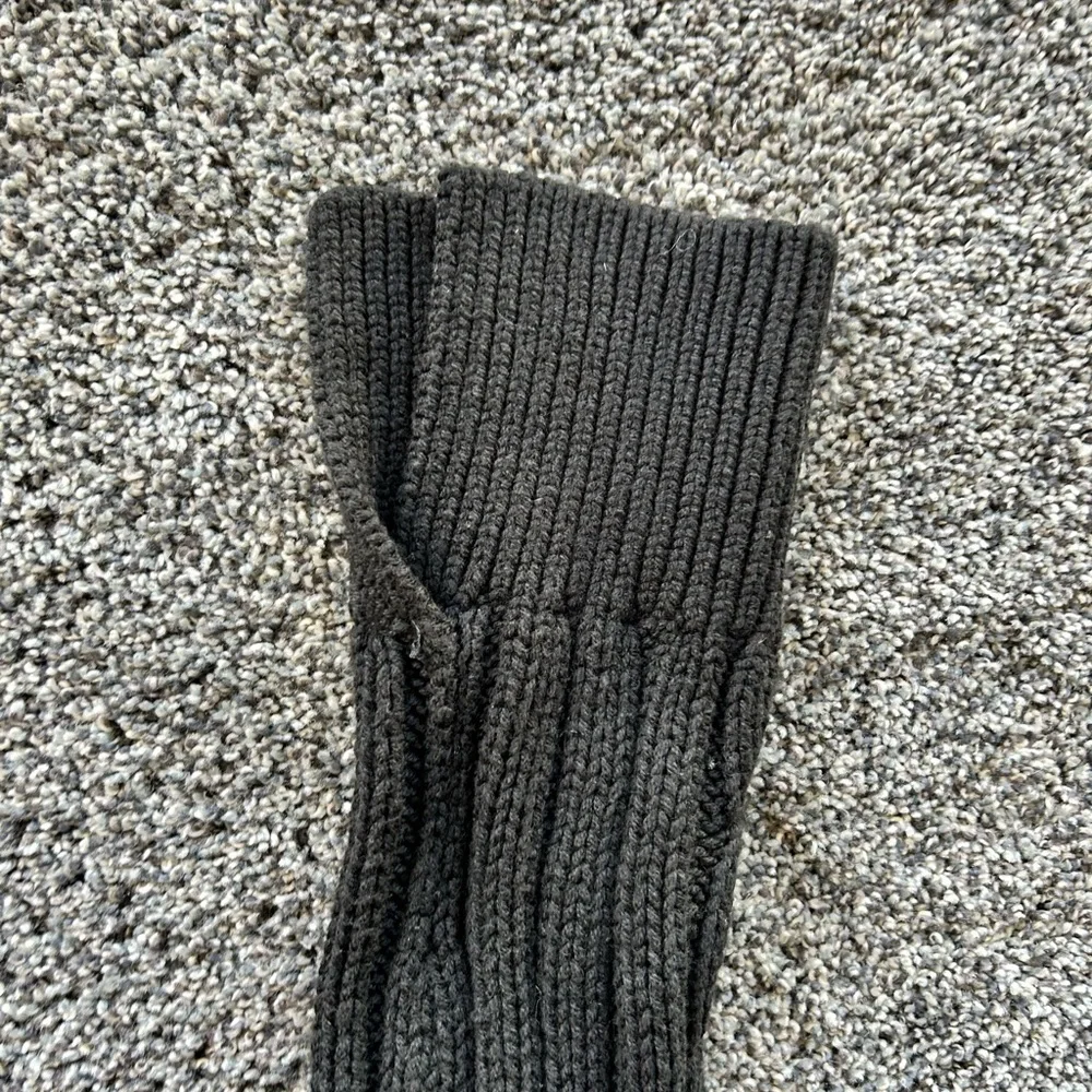 Banana Republic‎ Black Knit Sweater